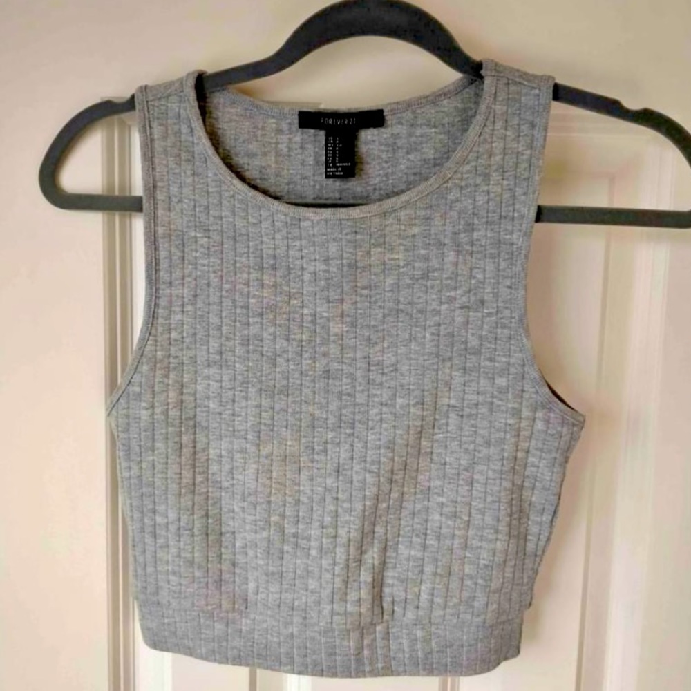 crop top